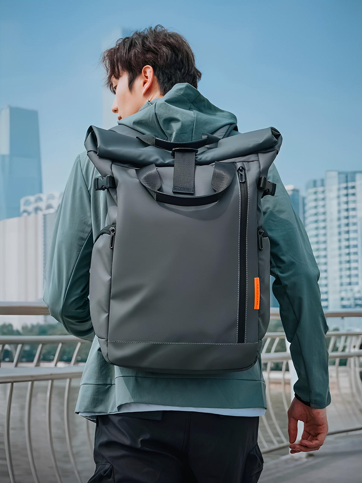 Sac à dos imperméable pour ordinateur, compagnon de voyage urbain, grand format léger et résistant, modèle Daniel - Sacoche - Gris