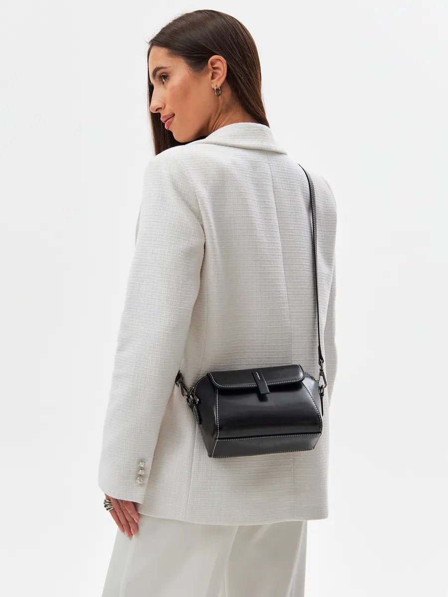 Sac bandoulière femme cuir, petit sac rigide, format rectangulaire, compartiments multiples, modèle Azeline - Sac à main - Noir