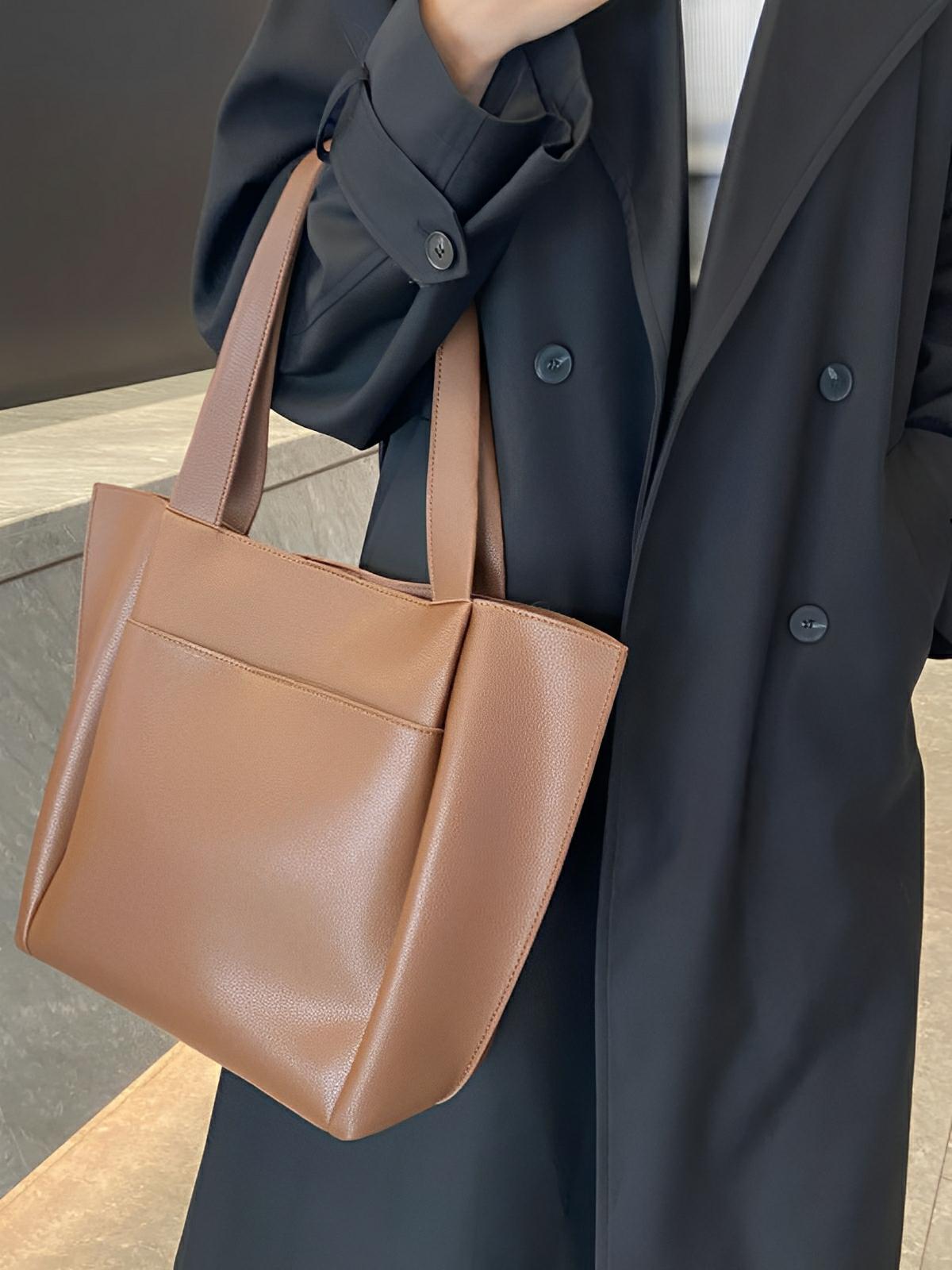 Sac cabas femme, grande capacité, simili vegan souple, porté épaule ou bandoulière, fermeture zippée, modèle Elisabette - Sac à main - Marron