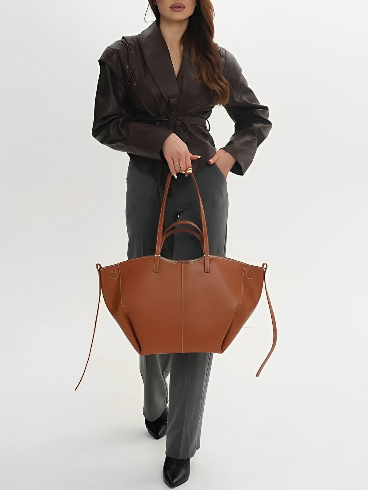 Sac cabas simili vegan femme, grand format, usage bureau et voyage, avec trousse intégrée, modèle Pinah - Sac Bandoulière - Marron