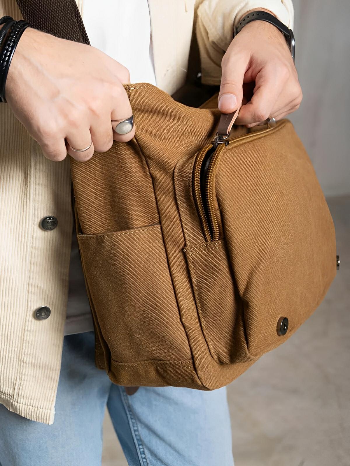 Sac messager en toile, au style rétro, poches multiples et fermeture sécurisée, modèle Donatien - Sac Bandoulière - Marron