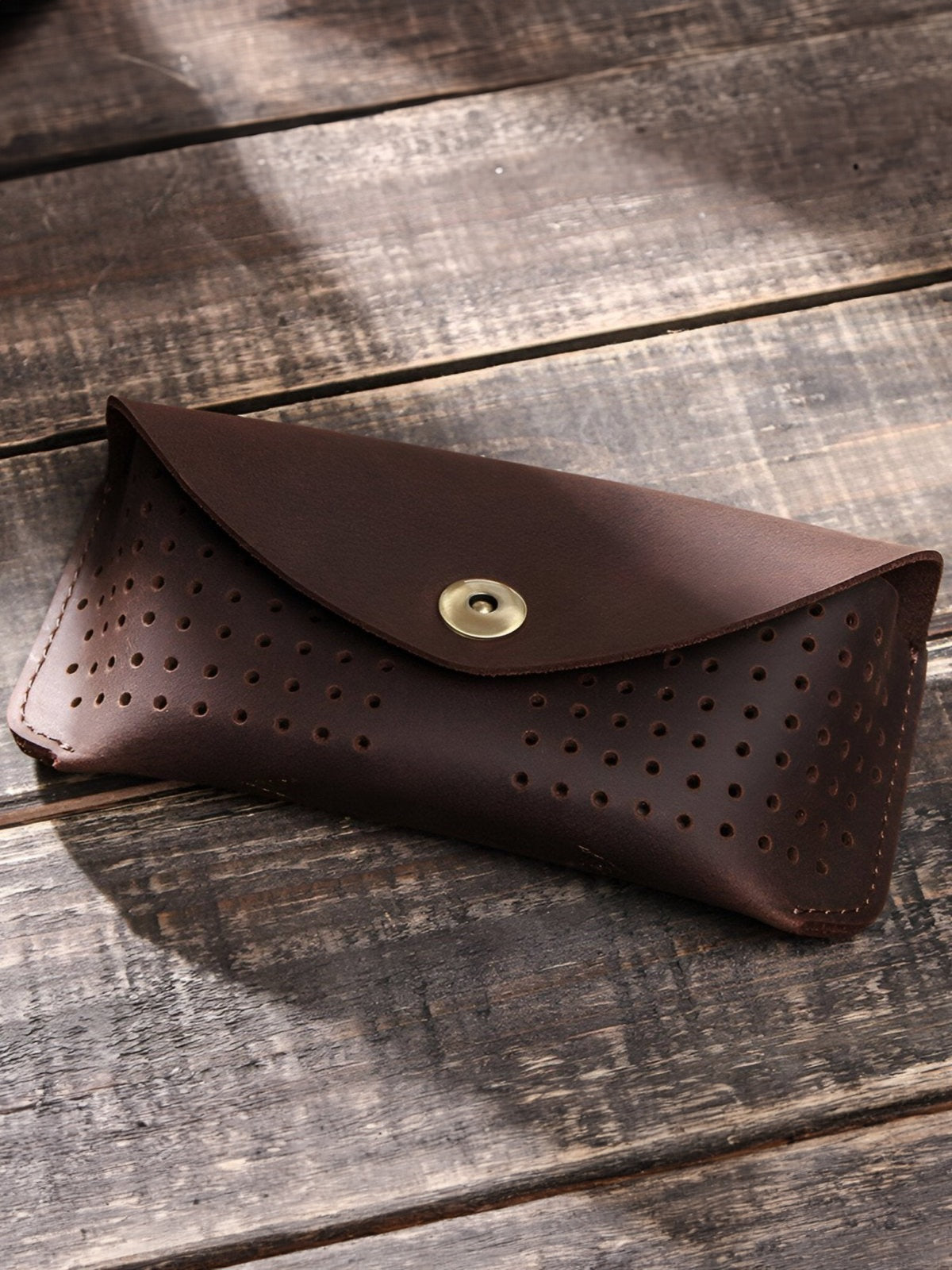 Glasses case, made of leather, practical appearance, perforated design, Ézéchias model