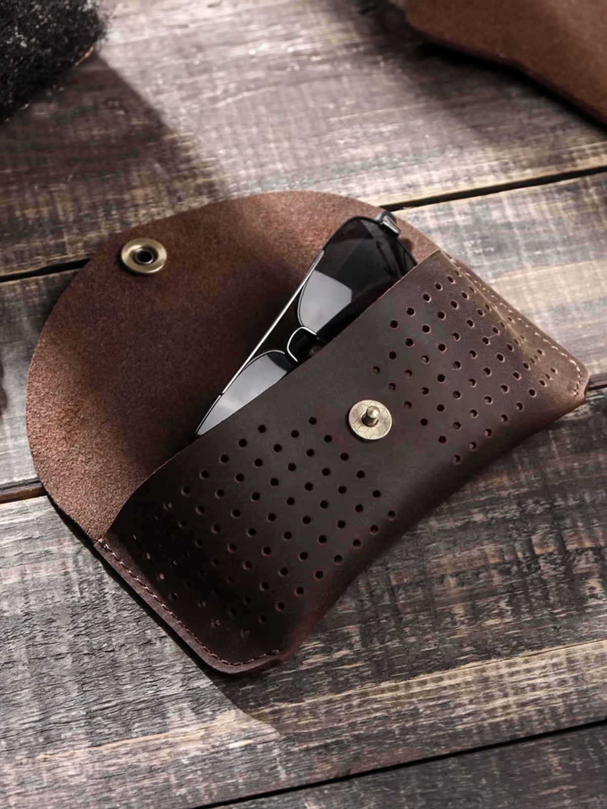 Glasses case, made of leather, practical appearance, perforated design, Ézéchias model