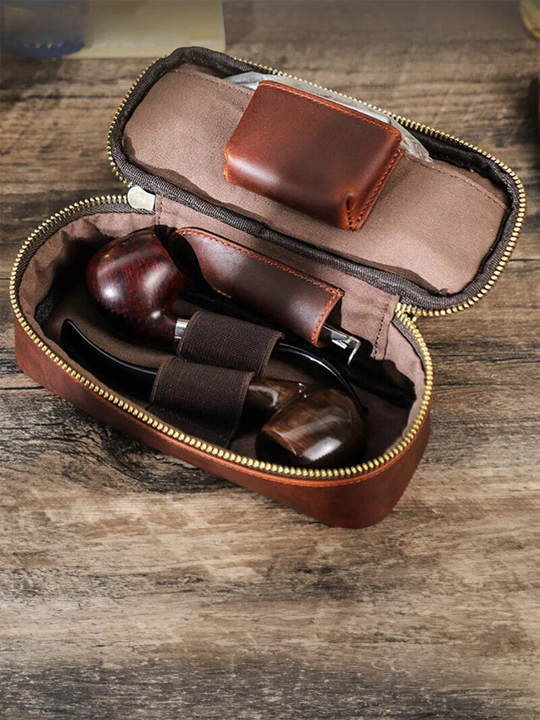 Pipe case, made of leather, refined and organized, Riquier model