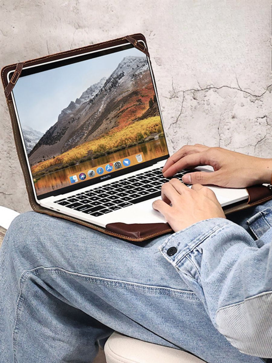 Hülle für MacBook Pro Air 13,3 Zoll aus echtem Leder, Premium-Schutz, ergonomische Standhülle, Modell Hercules