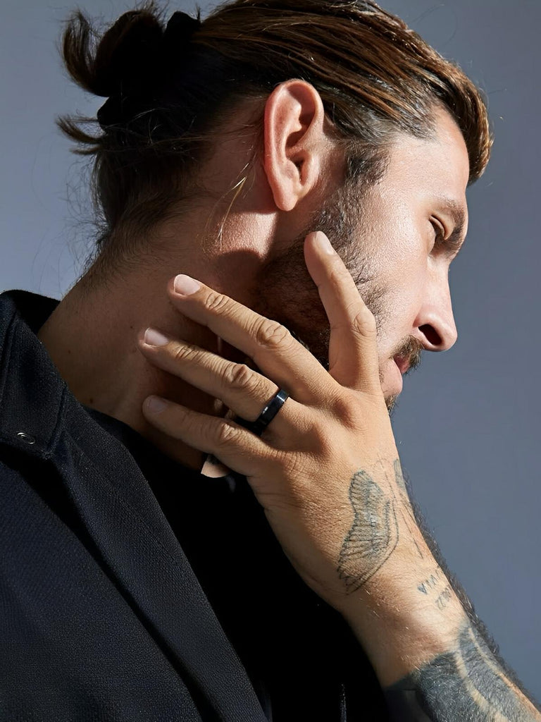 Bague en titane, noire mate / argent brossé, anneau mixte minimaliste, modèle Mélo - Bague - Noir XXS