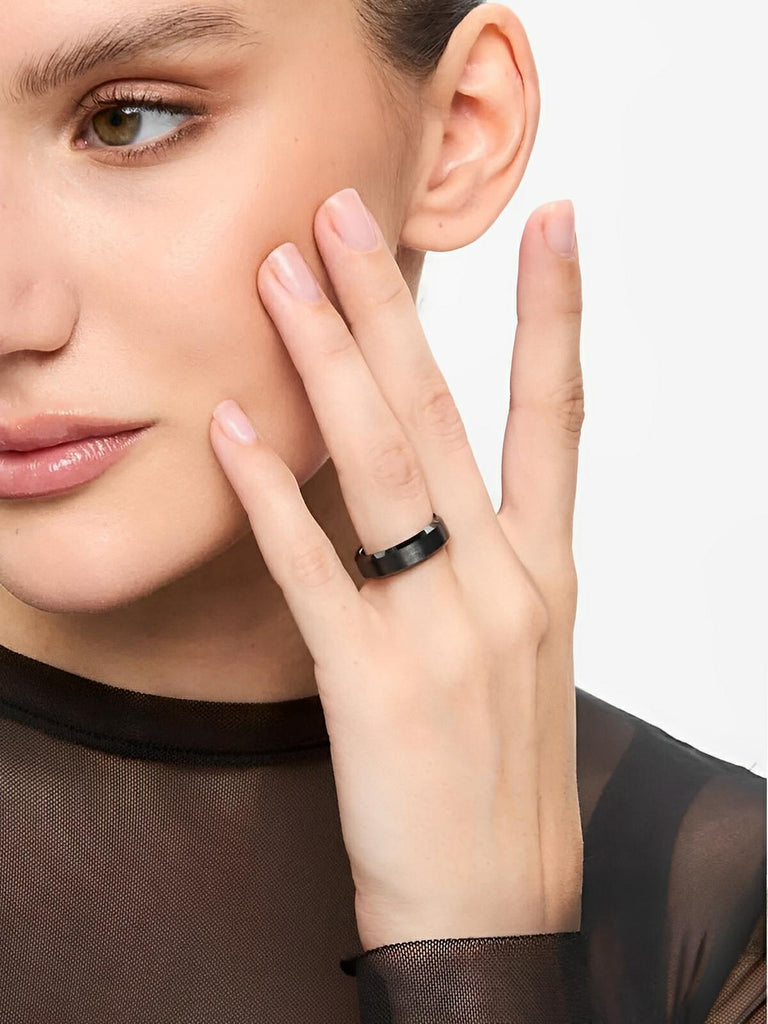 Bague en titane, noire mate / argent brossé, anneau mixte minimaliste, modèle Mélo - Bague - Noir XXS