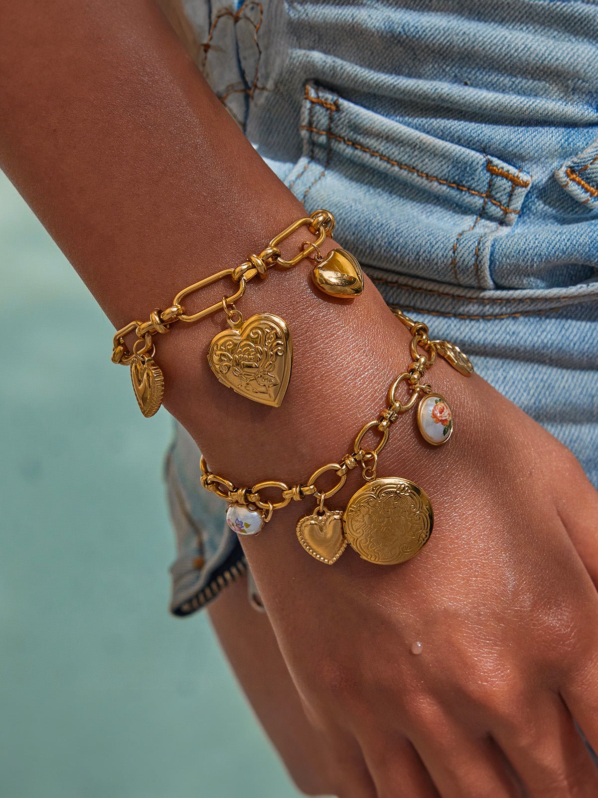 Bracelet charms doré, cœur gravé, médaillon photo, acier inoxydable, perles émaillées, modèle Agathe - Boucles d'oreilles - Or