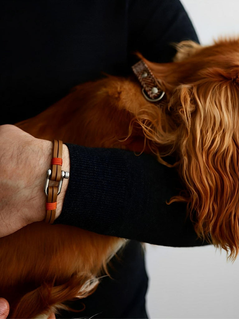 Bracelet en cuir pour homme, fermoir à manille, raffiné, look masculin, modèle Clément - Bracelet - Marron et orange S