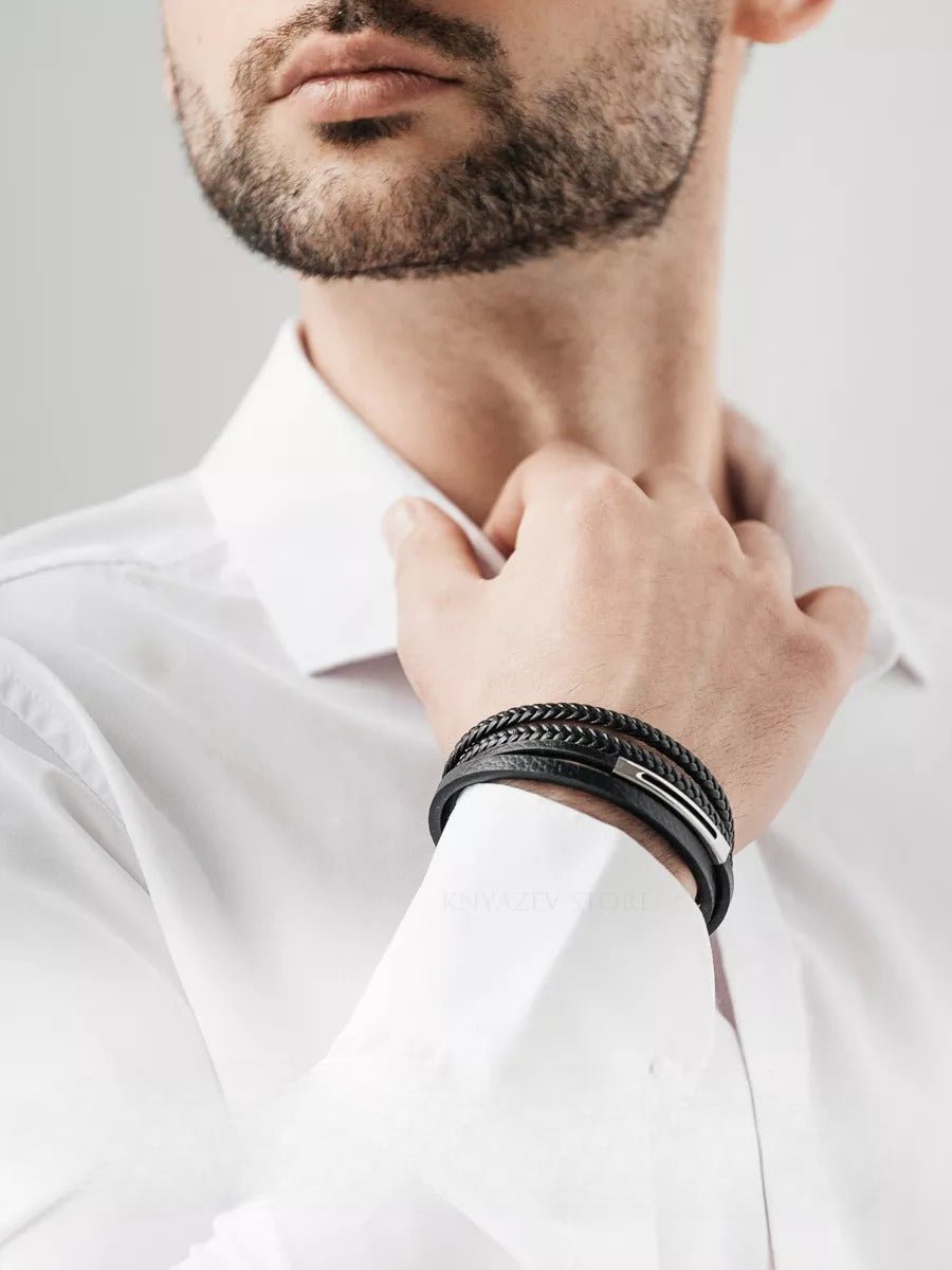 Bracelet en cuir tressé homme, multi - rangs, acier inoxydable, fermoir magnétique, modèle Diogène - Bracelet - Noir et argent S