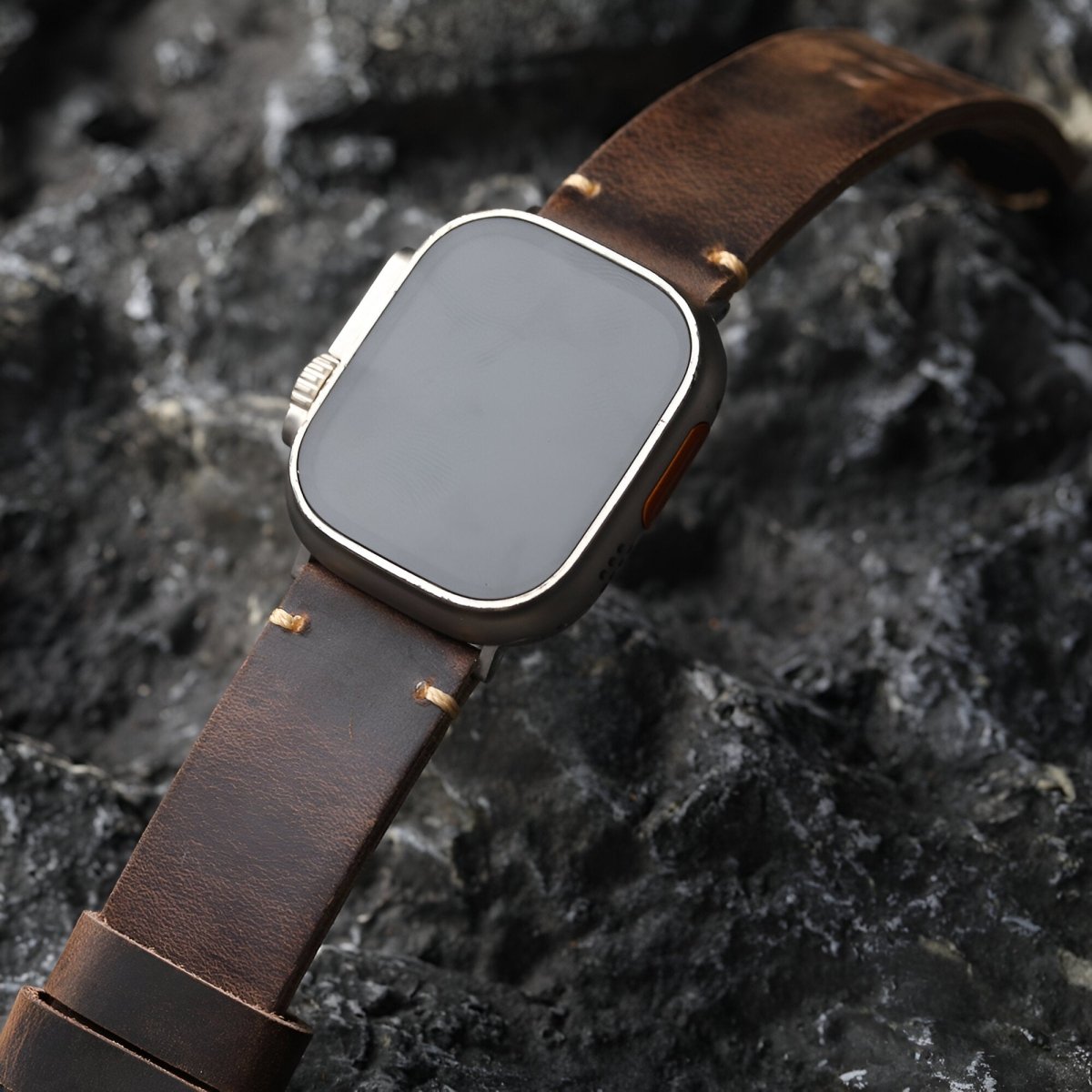 Bracelet pour Apple Watch en cuir, au look terreux, modèle Placide - Bracelet Apple Watch - Marron et argent 42/44/45 mm