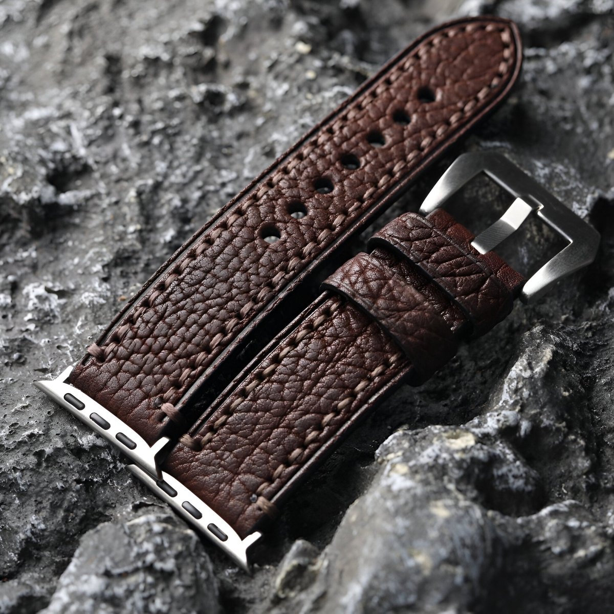 Bracelet pour Apple Watch en cuir de bison, modèle Blandin - Bracelet Apple Watch - Marron et argent 40/41 mm