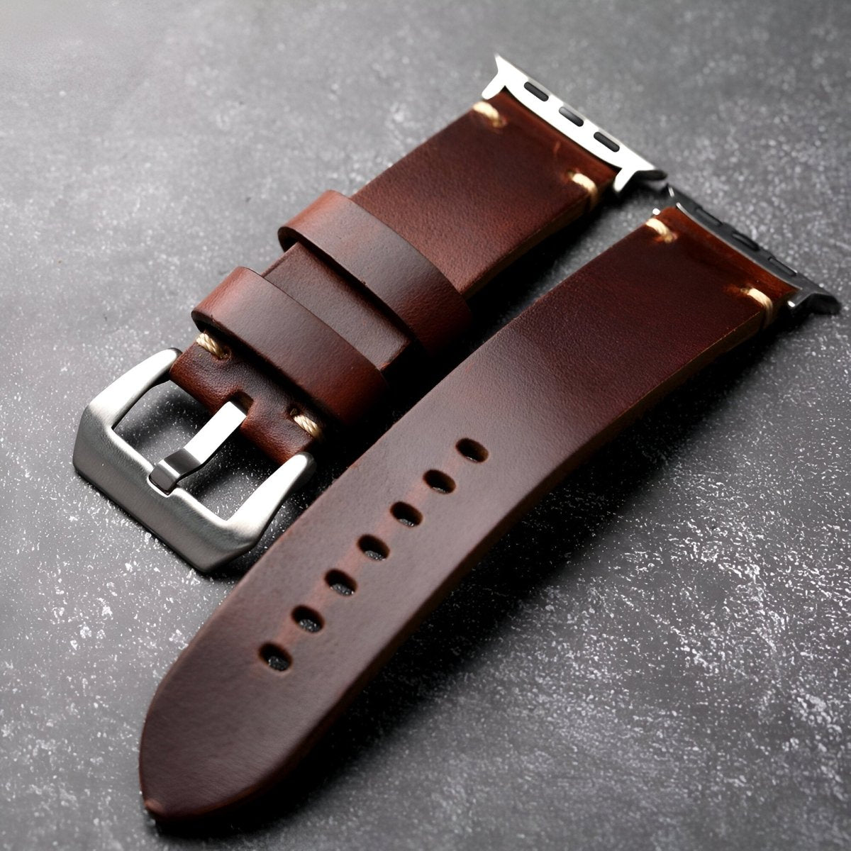 Bracelet pour Apple Watch en cuir, pour l'homme moderne, modèle Noré - Bracelet Apple Watch - Café et argent 42/44/45 mm