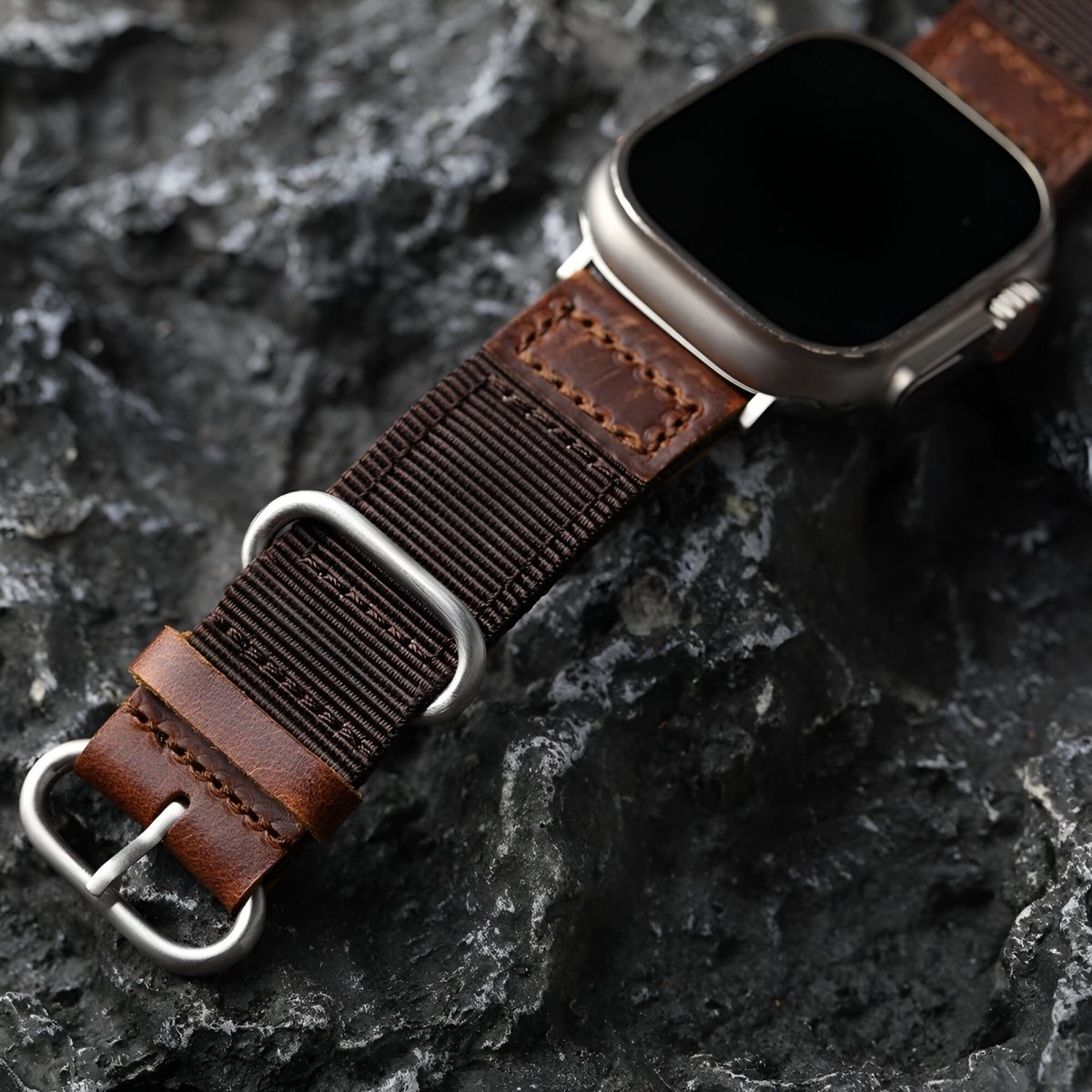 Bracelet pour Apple Watch en cuir, revêtu de nylon, modèle Marceau - Bracelet Apple Watch - Marron et argent 40/41 mm