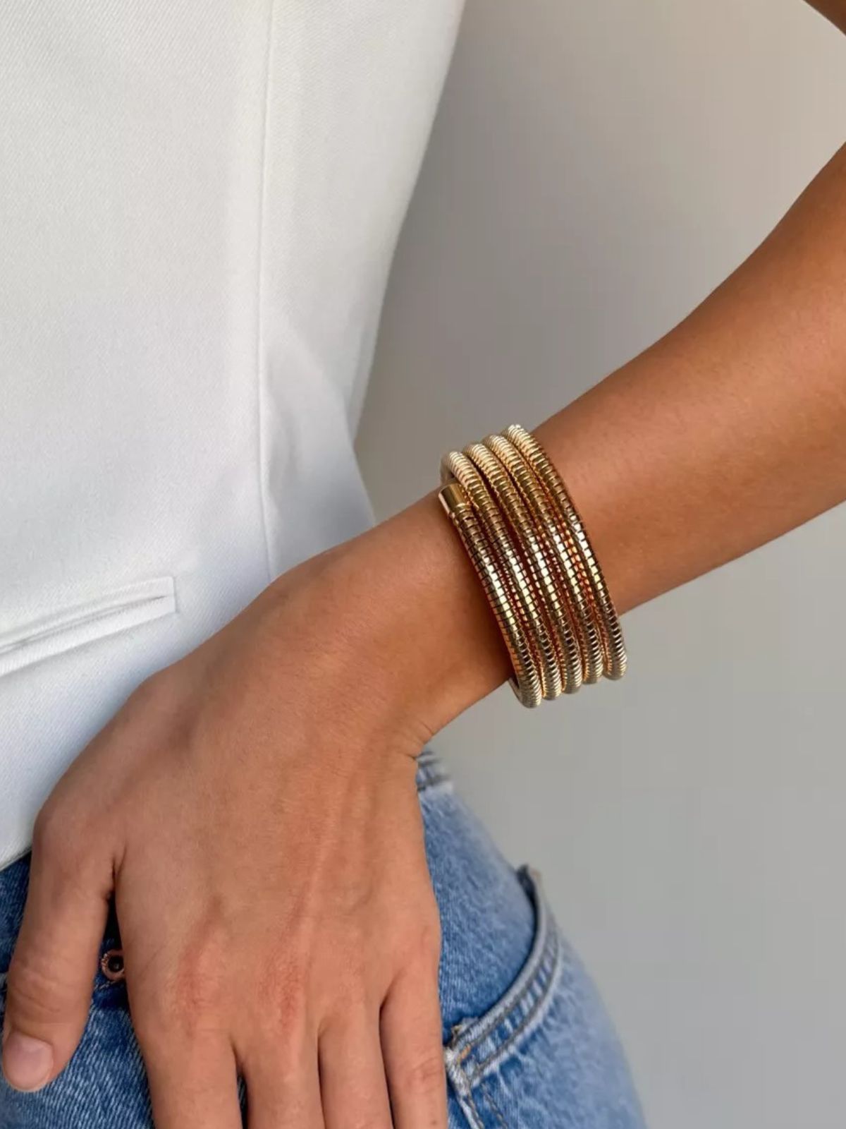 Bracelet ressort doré, acier inoxydable, multi rangs, style minimaliste, sans fermoir ajustable, modèle Chrystelle - Bracelet - Or