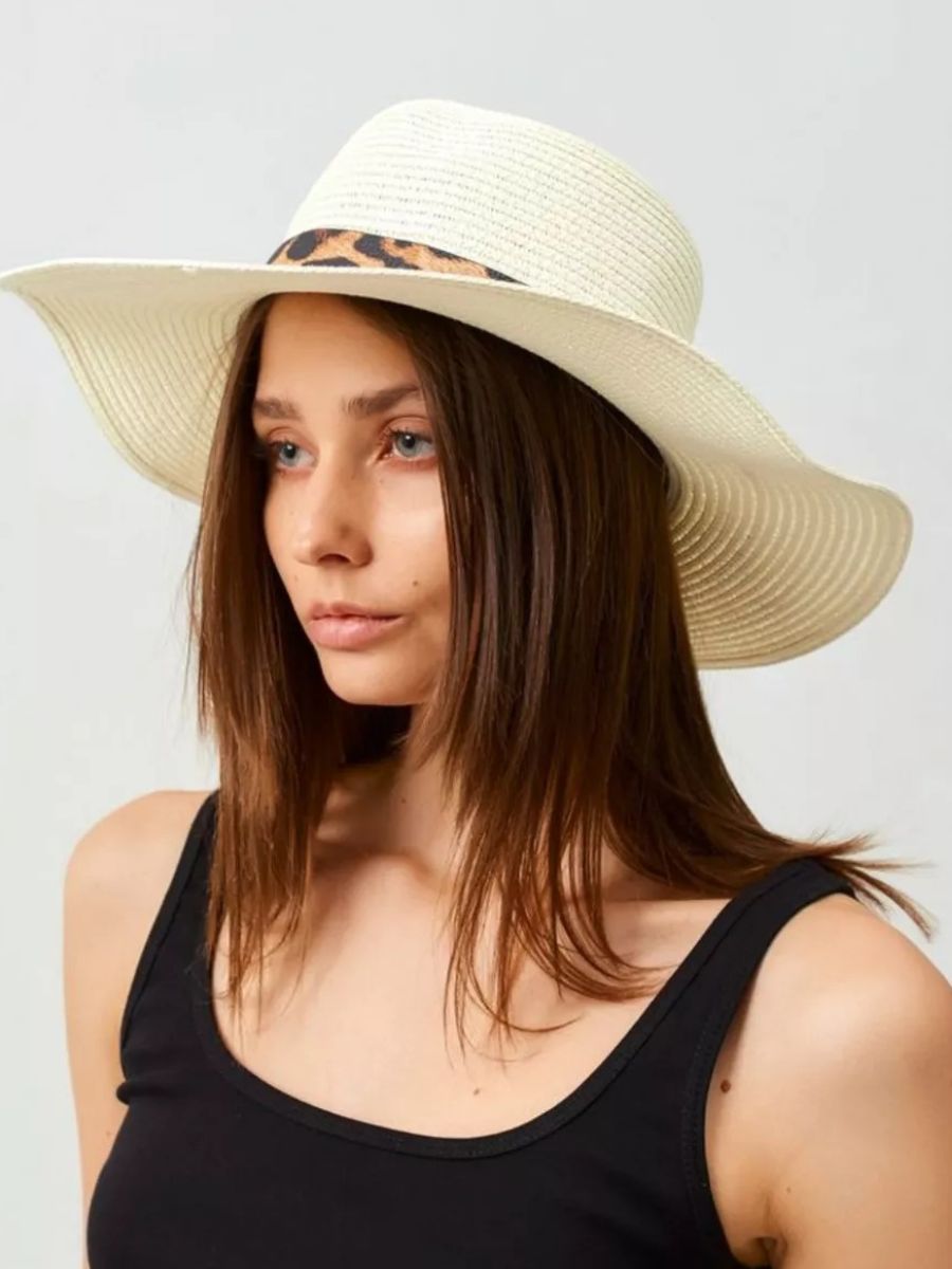Chapeau de paille femme, bord large, protection solaire, idéal plage et été, bande ruban léopard, modèle Solène - Chapeau de paille - Blanc crème