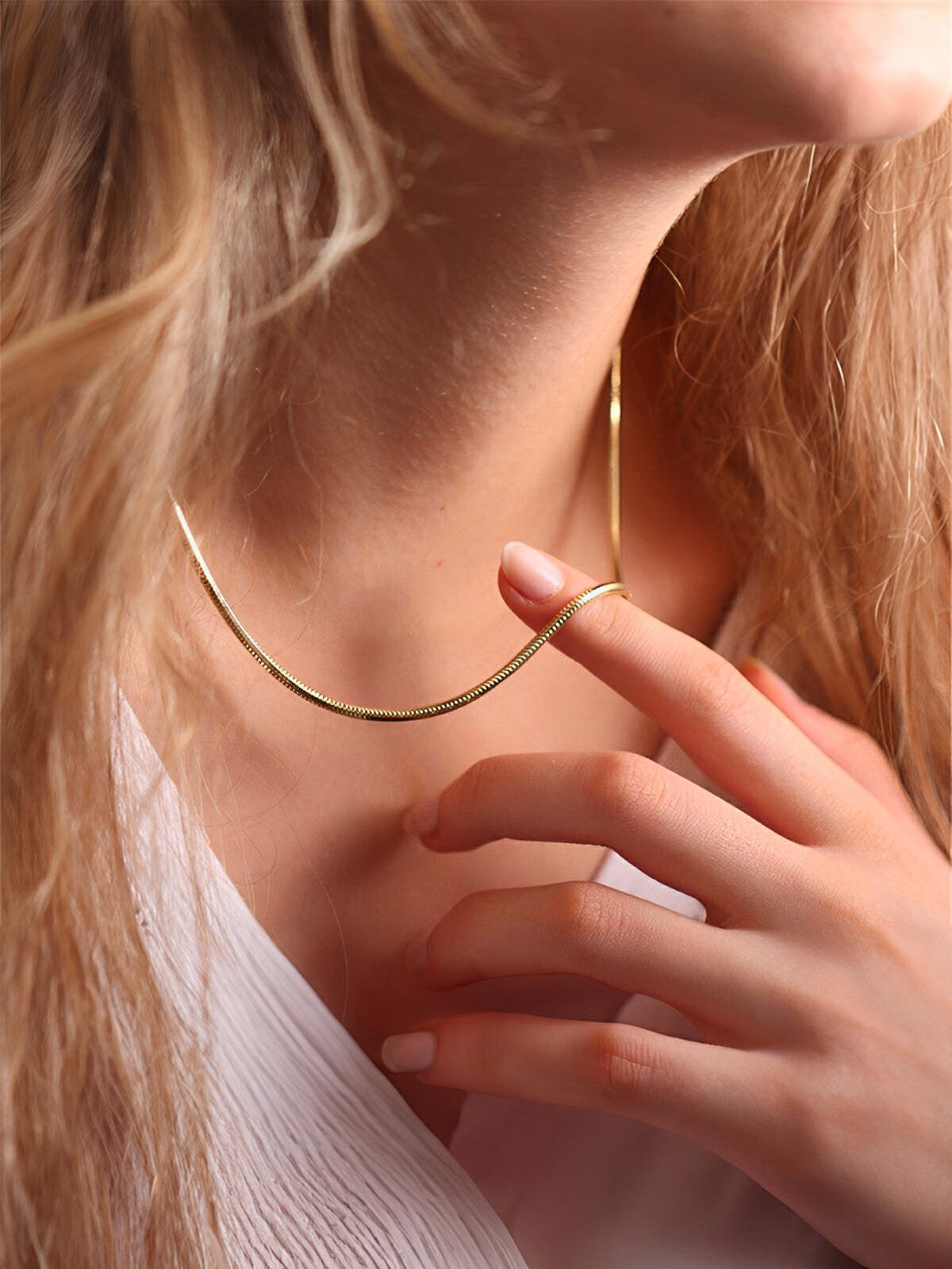 Collier long femme, acier inoxydable, plaqué or 18 carats, chaîne serpent, style minimaliste, modèle Odette - Collier - Or 35 + 3 cm