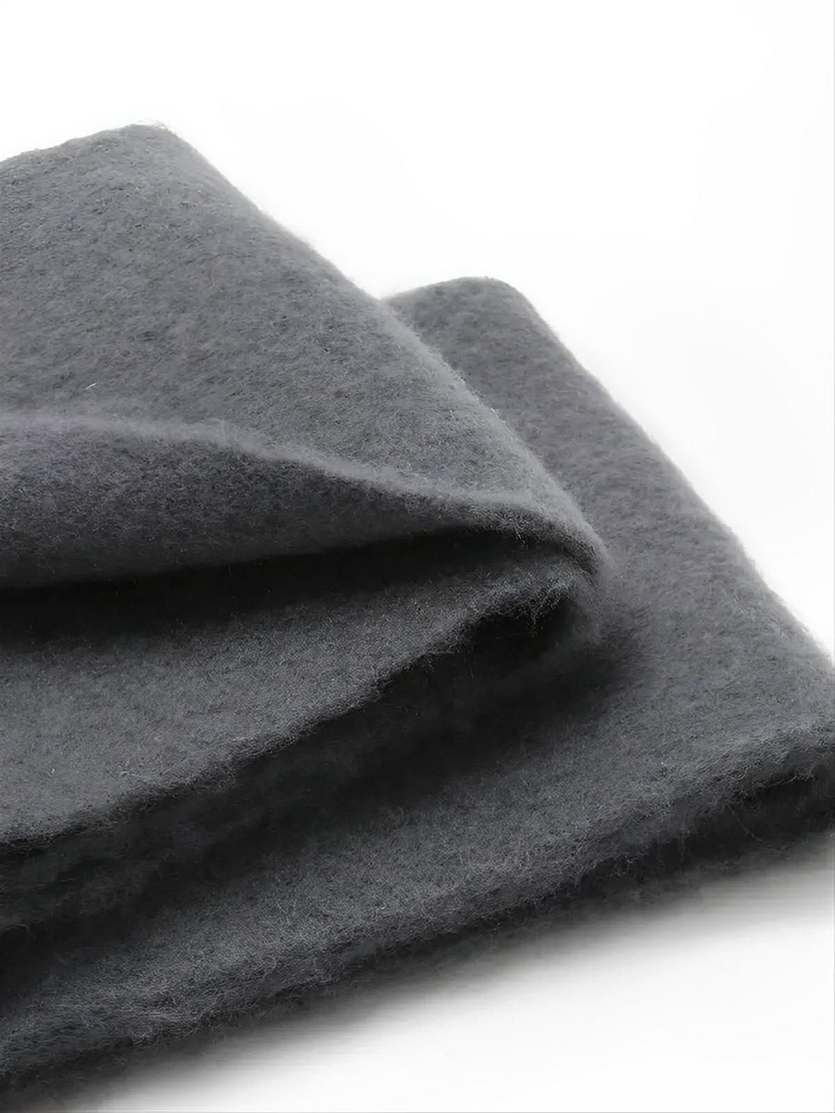 Écharpe femme hiver, longue écharpe chaude, frangée douce, maille unie, 40x210 cm, modèle Justine - Écharpe - Gris