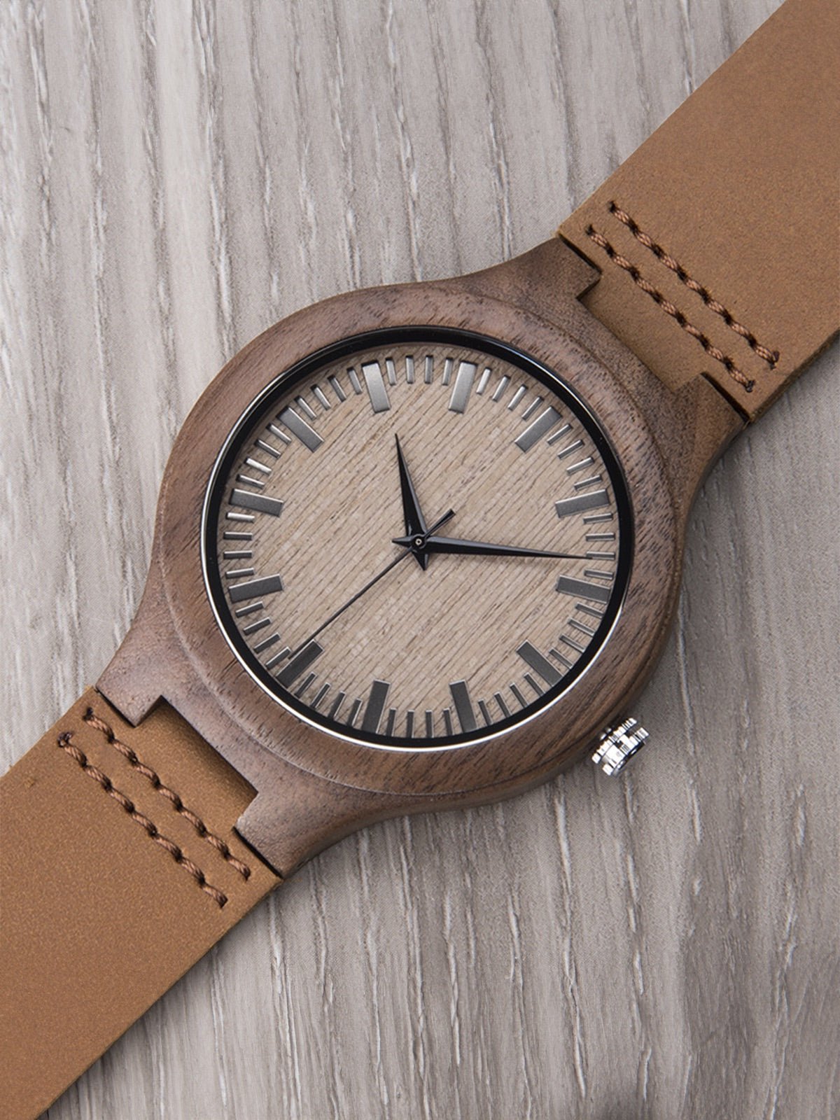 Montre en bois pour homme, cadran minimaliste, bracelet cuir, mouvement quartz, style naturel, modèle Énole - Montre - Blanc