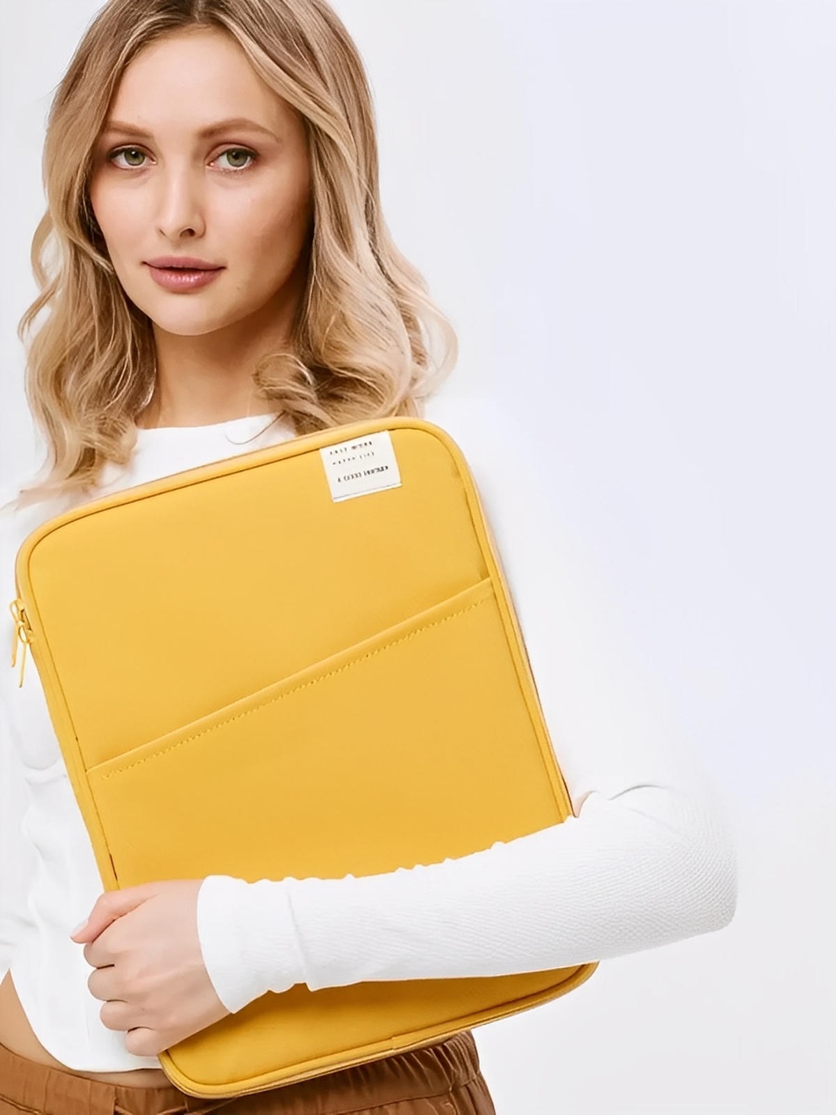 ousse ordinateur portable, housse MacBook, protection tablette, sacoche fine, étui déperlant, modèle Constance - Housse - Jaune M