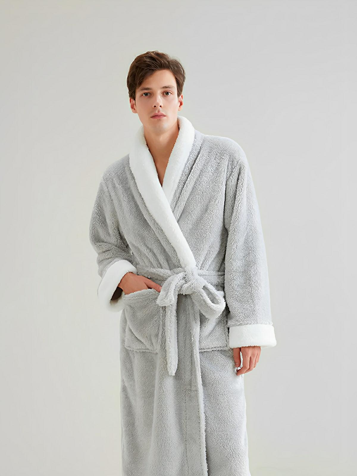 Peignoir polaire doux, peignoir long mixte hiver, ceinture amovible, col châle contrasté, poches pratiques, confort cocooning, plusieurs couleurs, modèle Cassiope - Peignoir - Gris M