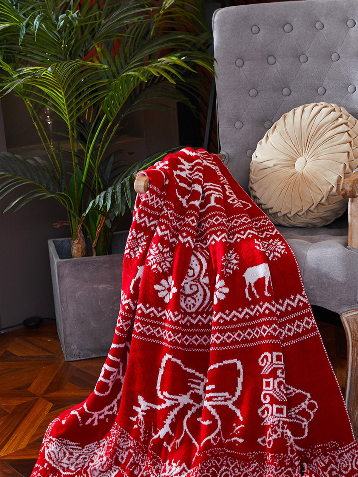 Plaid de Noël rouge, Jeté de canapé chaleureux, Couverture tricotée hiver, Motifs cerf et cloche, Déco festive cocooning, modèle Elif - Rouge