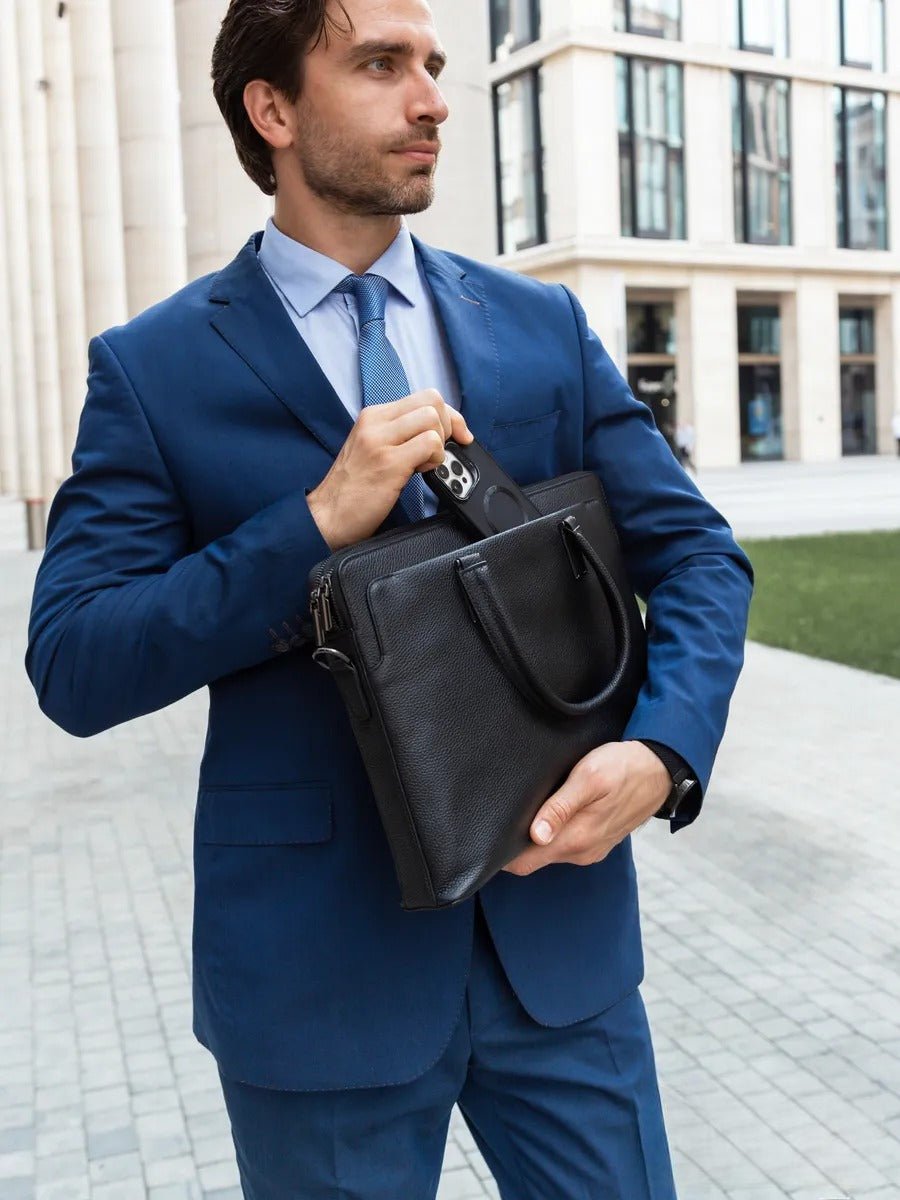 Porte - document en cuir, pour l'homme d'affaires, déperlant, modèle Clotaire - Porte - document - Noir