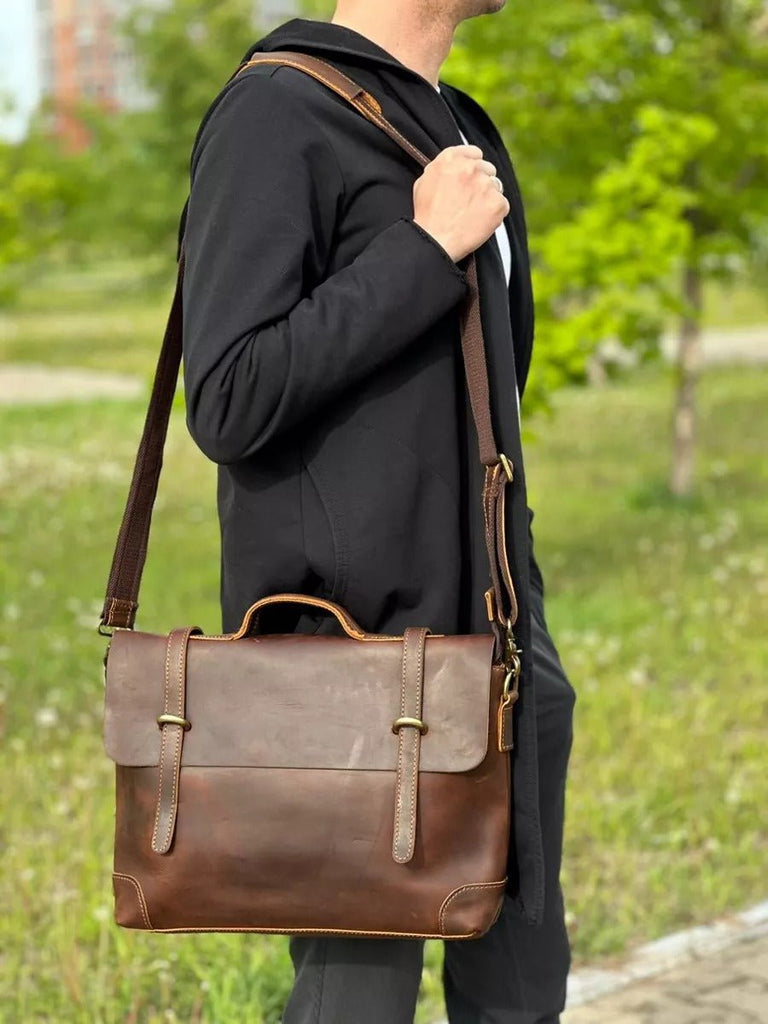 Porte - Document Vintage en Cuir Vieilli, pratique avec bandoulière, modèle Eugène - Porte - document - Marron