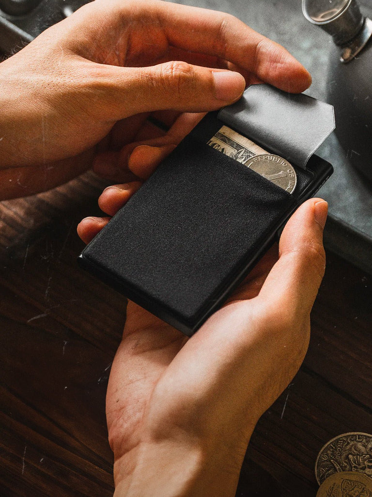 Portefeuille carte bancaire RFID, compact ultra fin, étui aluminium sécurisé, ouverture rapide, protection NFC, modèle Lunaria - Porte - feuille - Noir
