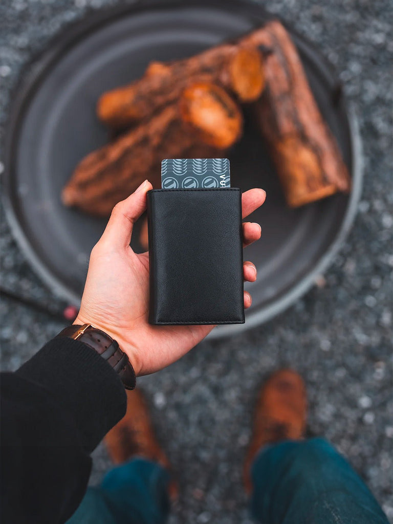 Portefeuille homme compact RFID, simili vegan, porte - cartes aluminium, monnaie, billets, carte identité, modèle Slyx - Porte - feuille - Noir