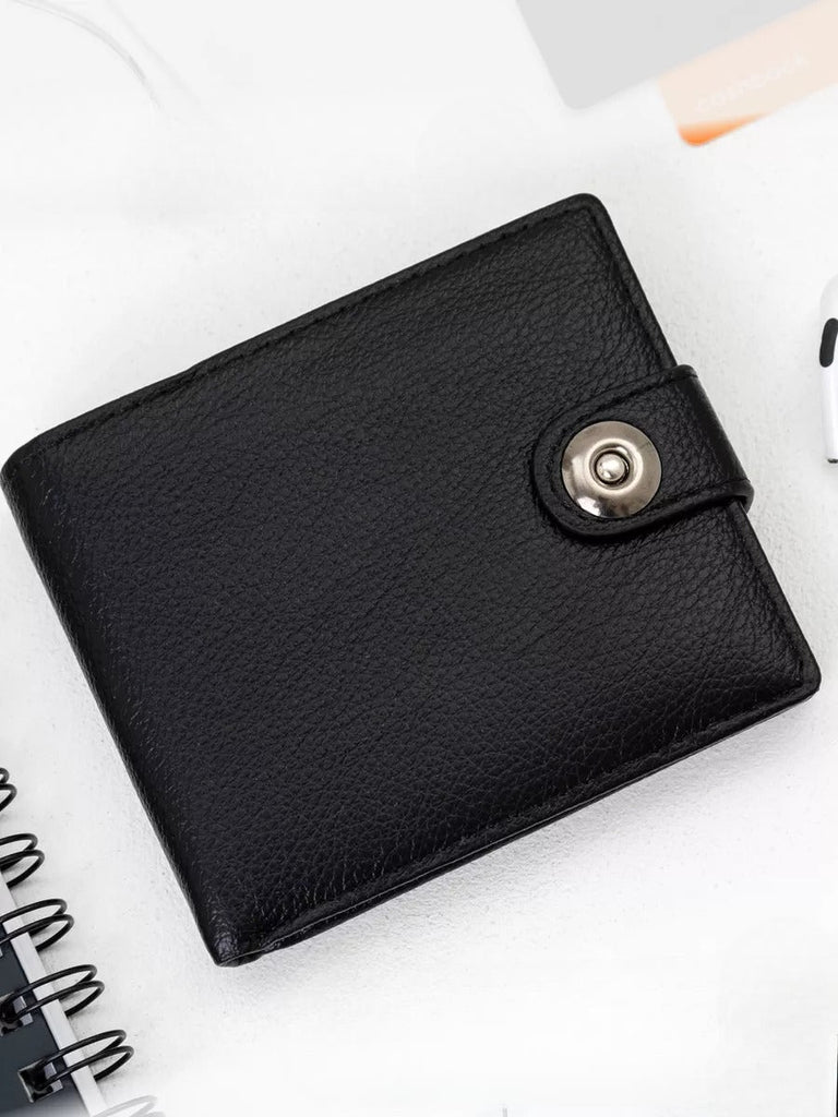 Portefeuille pour homme en simili vegan, fermeture à bouton, format compact, grande capacité, modèle Raoul - Porte - feuille - Noir