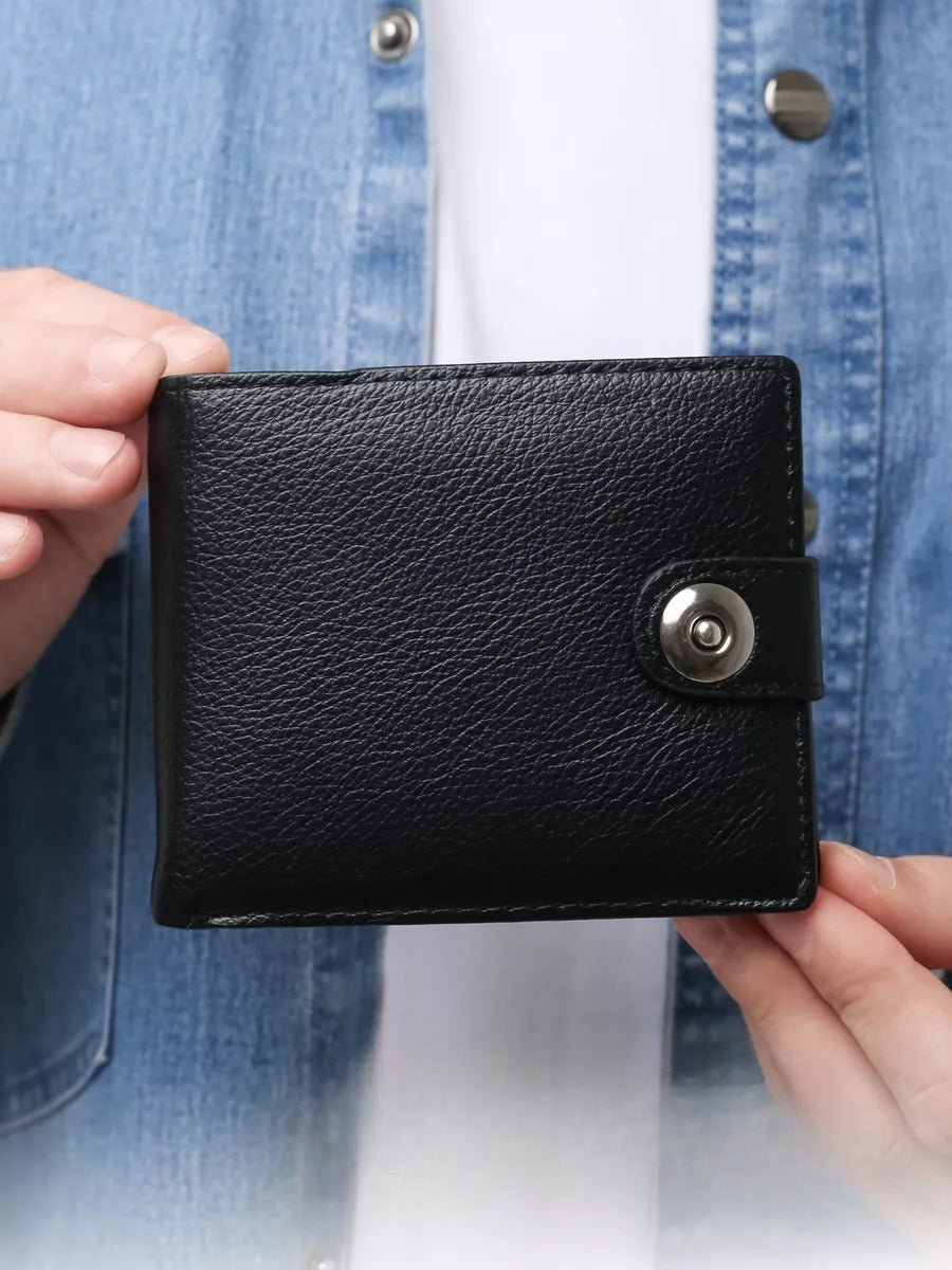 Portefeuille pour homme en simili vegan, fermeture à bouton, format compact, grande capacité, modèle Raoul - Porte - feuille - Noir