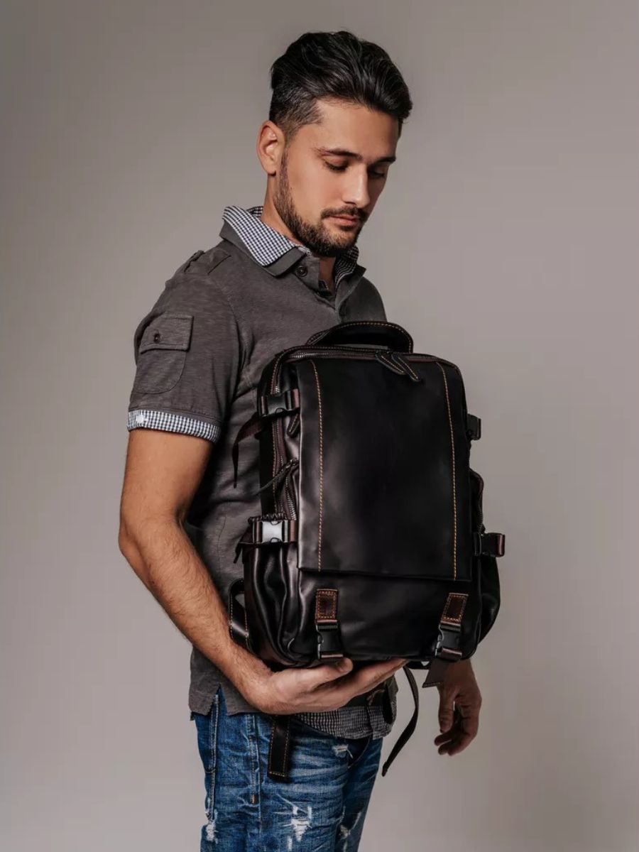 Sac à dos bicolore en cuir, pour l'homme casual, modèle Noé - Sac à dos - Noir