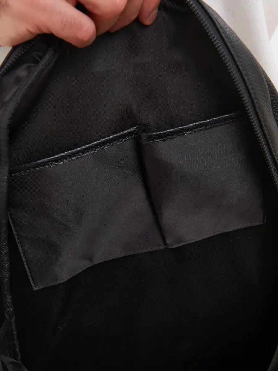 Sac à dos en cuir noir, moderne, pratique, spacieux et durable, modèle Théorus - Sac à dos - Noir