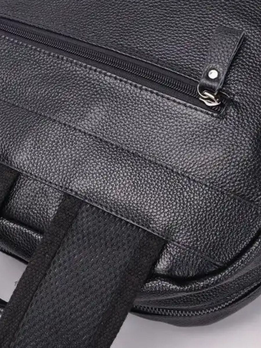 Sac à dos en cuir noir, moderne, pratique, spacieux et durable, modèle Théorus - Sac à dos - Noir