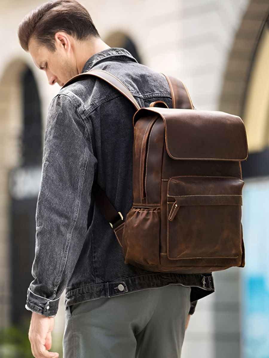 Sac à dos en cuir, un classique très élégant, modèle Xantin - Sac à dos - Café