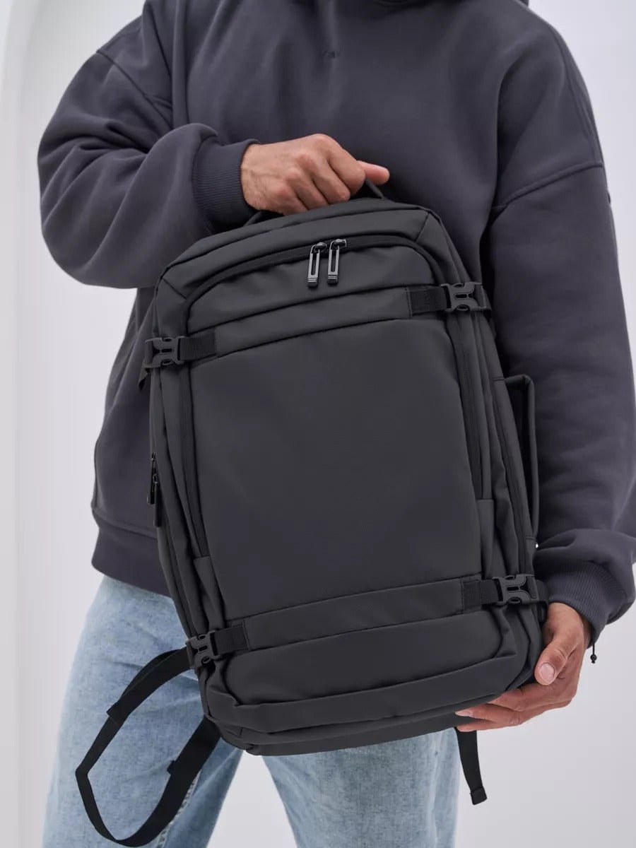 Sac à dos extensible 35L, résistant aux intempéries, port USB, ergonomique, idéal voyage et business, modèle Vargon - Sac à dos - Noir