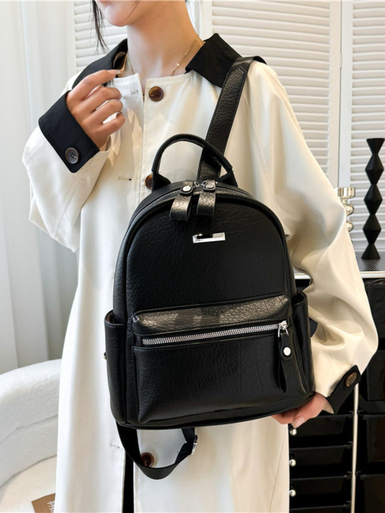 Sac à dos femme, petit format, simili vegan, léger et pratique, idéal travail et voyage, modèle Annabelle - Sac à dos - Noir