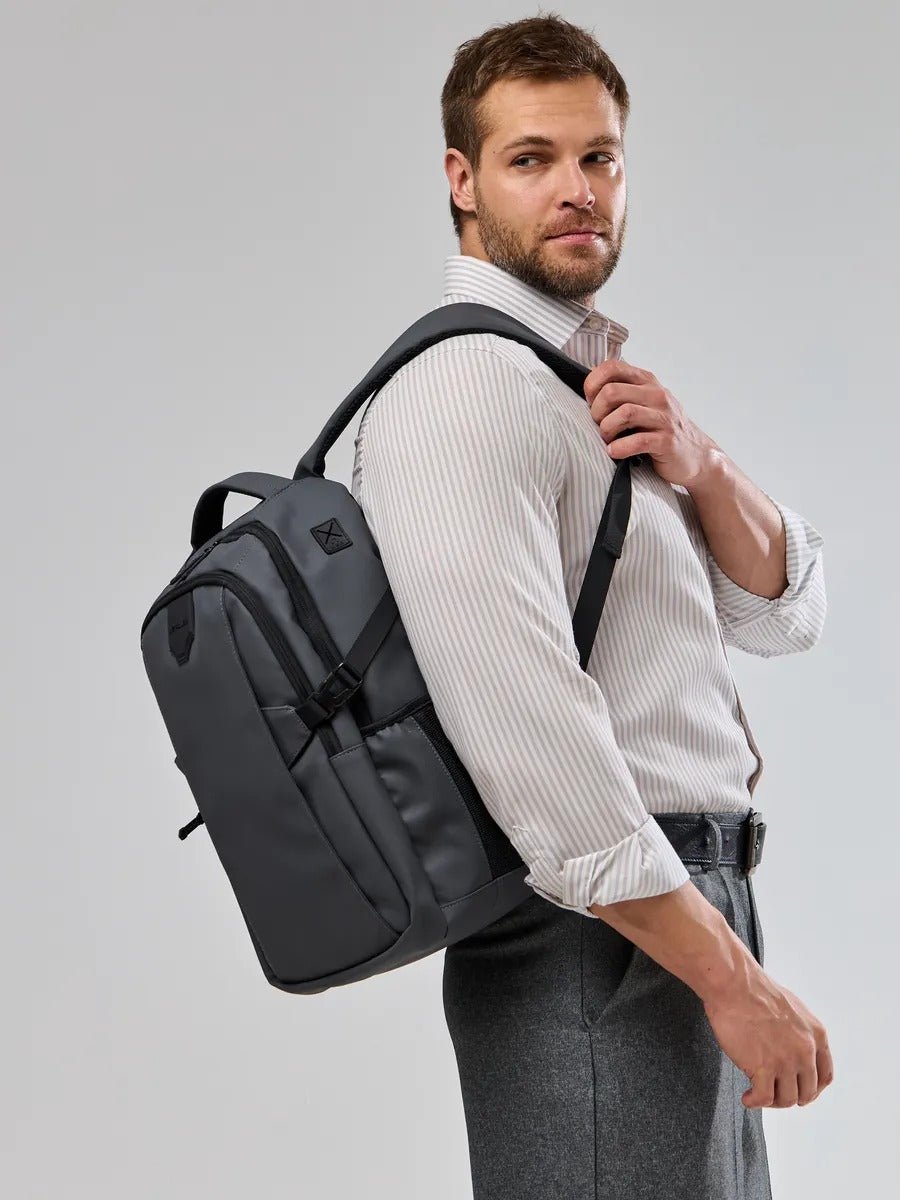 Sac à dos homme grande capacité, multi - compartiments, port USB, imperméable, design ergonomique, modèle Léos - Sac à dos - Gris