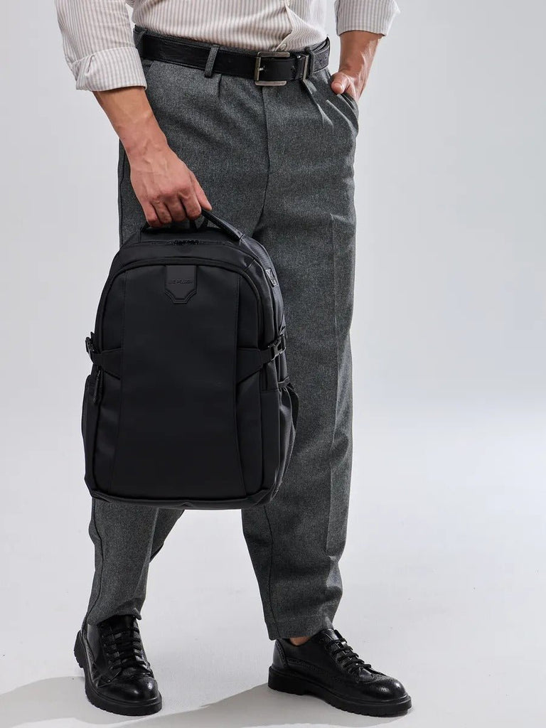 Sac à dos homme grande capacité, multi - compartiments, port USB, imperméable, design ergonomique, modèle Léos - Sac à dos - Noir