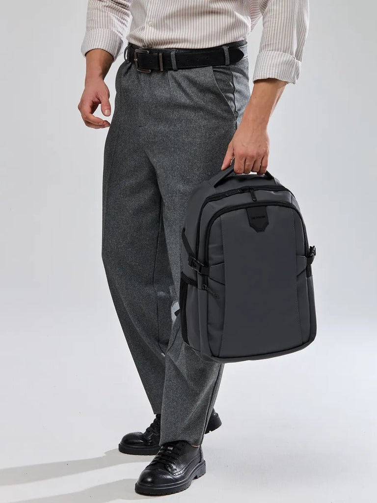 Sac à dos homme grande capacité, multi - compartiments, port USB, imperméable, design ergonomique, modèle Léos - Sac à dos - Gris