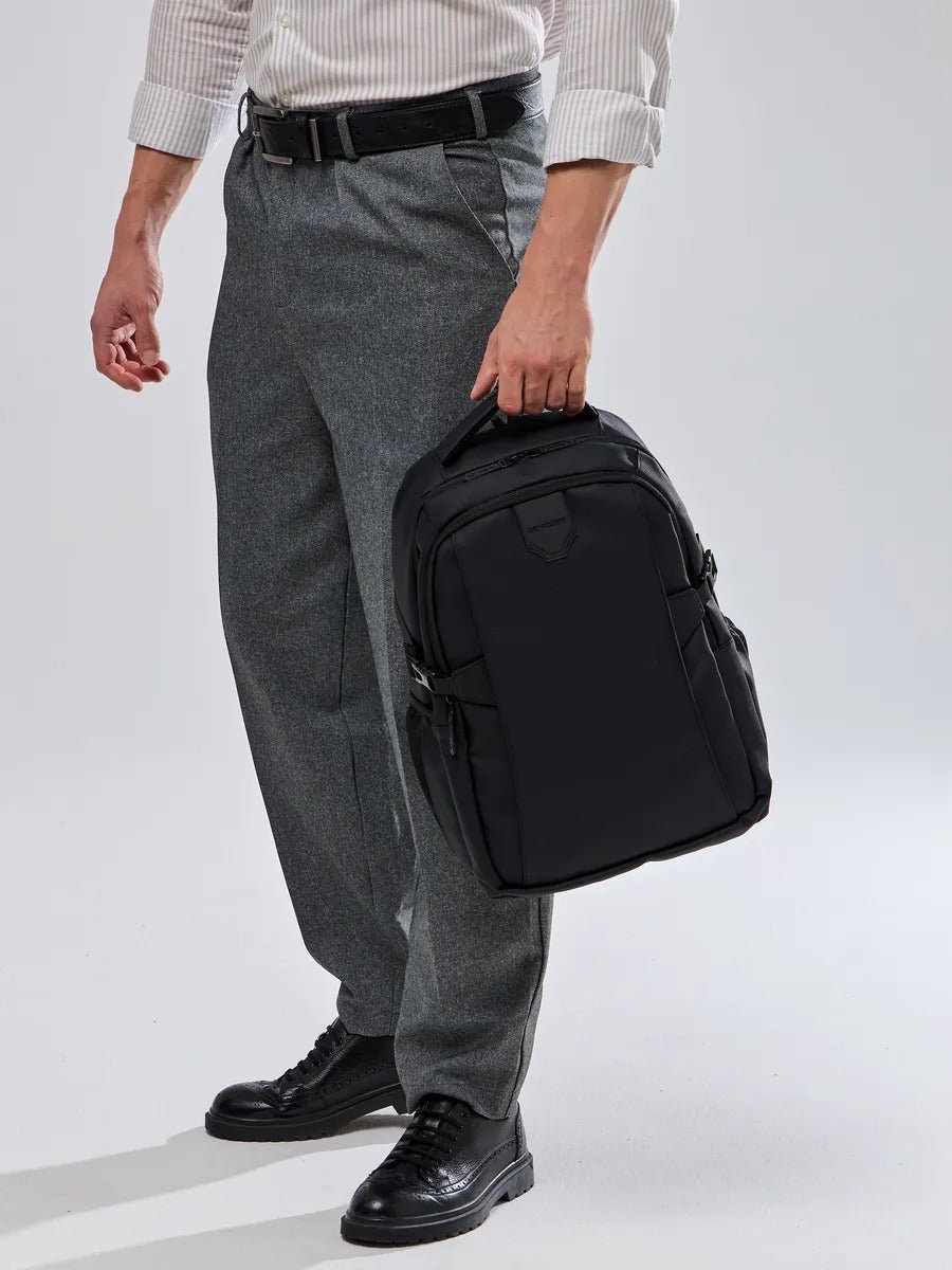 Sac à dos homme grande capacité, multi - compartiments, port USB, imperméable, design ergonomique, modèle Léos - Sac à dos - Noir