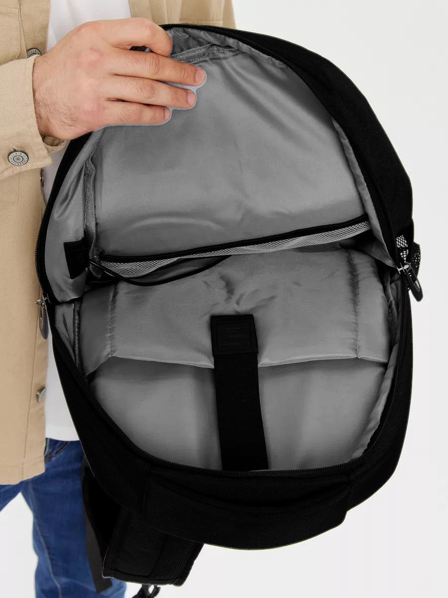 Sac à dos idéal, grande capacité, port USB, dos ergonomique et multiples rangements, modèle John - Sac à dos - Noir