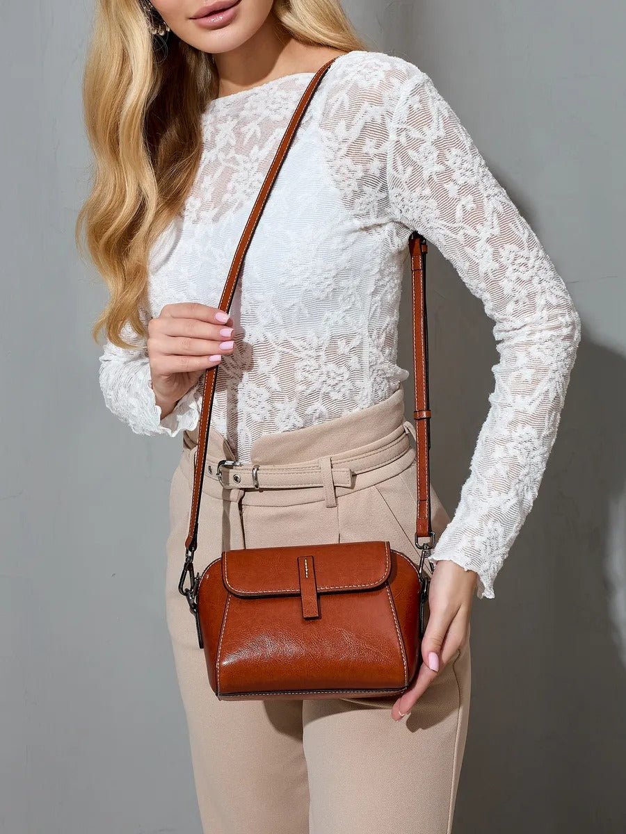 Sac bandoulière femme cuir, petit sac rigide, format rectangulaire, compartiments multiples, modèle Azeline - Sac à main - Camel