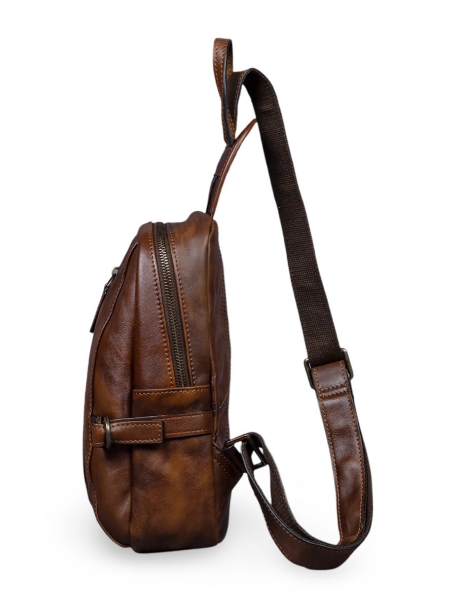 Sac de poitrine en cuir, pour l'homme moderne et actif, au rangement pratique, modèle Odon - Sacoche - Marron