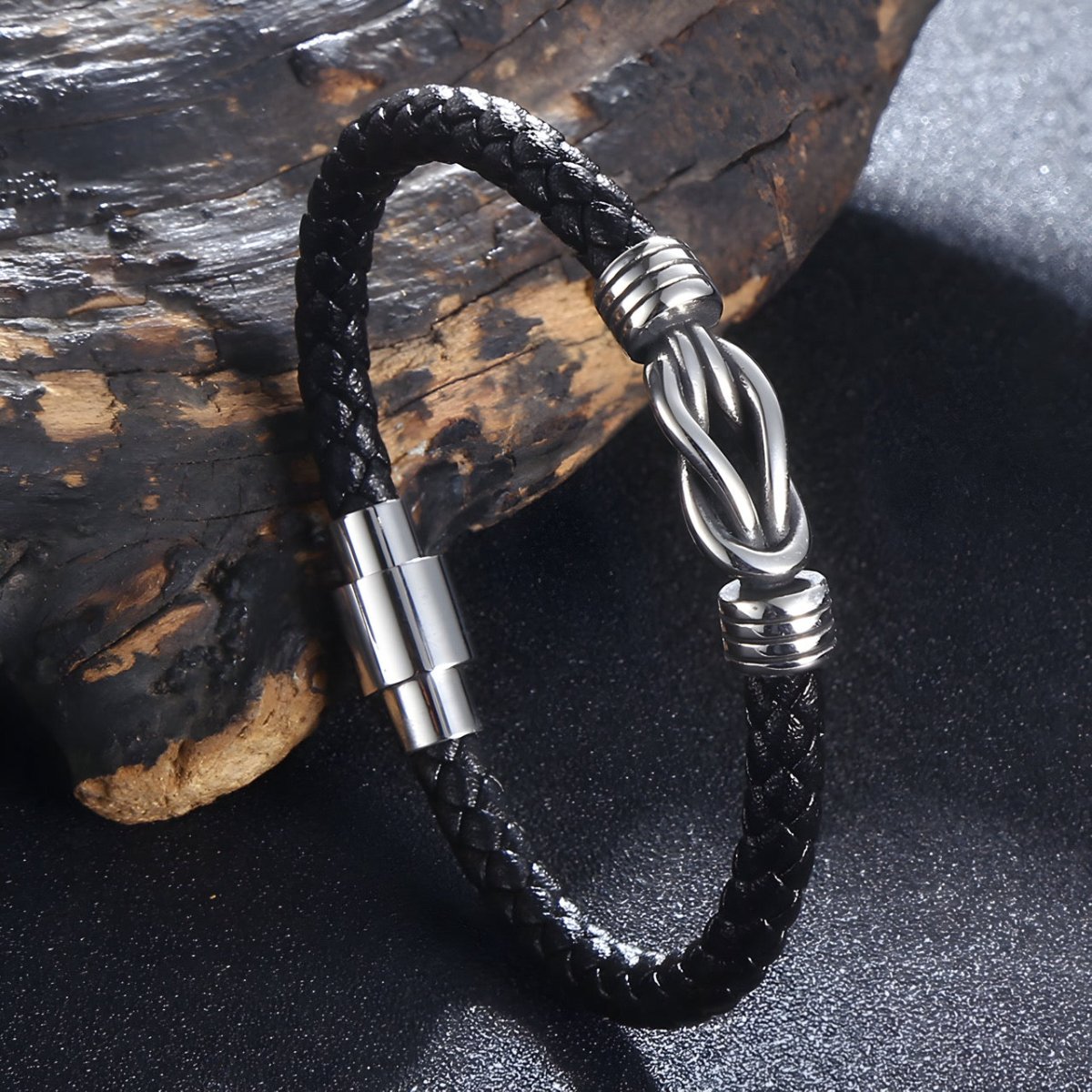 Bracelet en cuir, avec nœud celtique, modèle Corneille - Bracelet - 21 cm (Taille unique) Noir