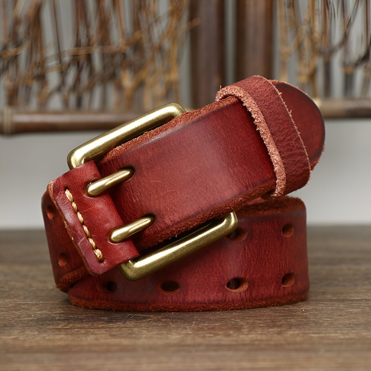 Ceinture en cuir homme à double ardillon et détaillée, modèle Jocelyn - Ceinture - Rouge 100 cm