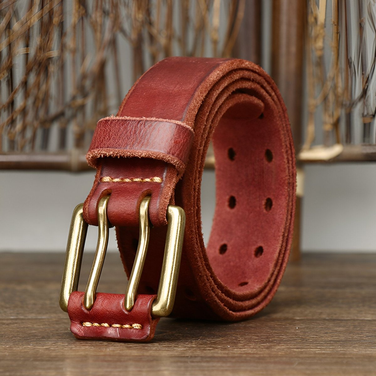 Ceinture en cuir homme à double ardillon et détaillée, modèle Jocelyn - Ceinture - Rouge 100 cm