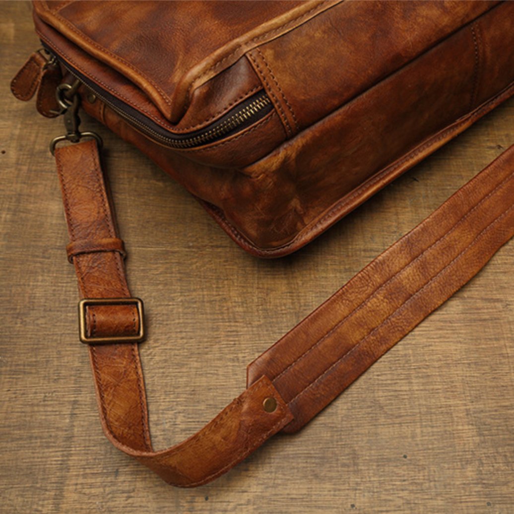 Porte Document Vintage en Cuir Vieilli pour Homme modele Anatole