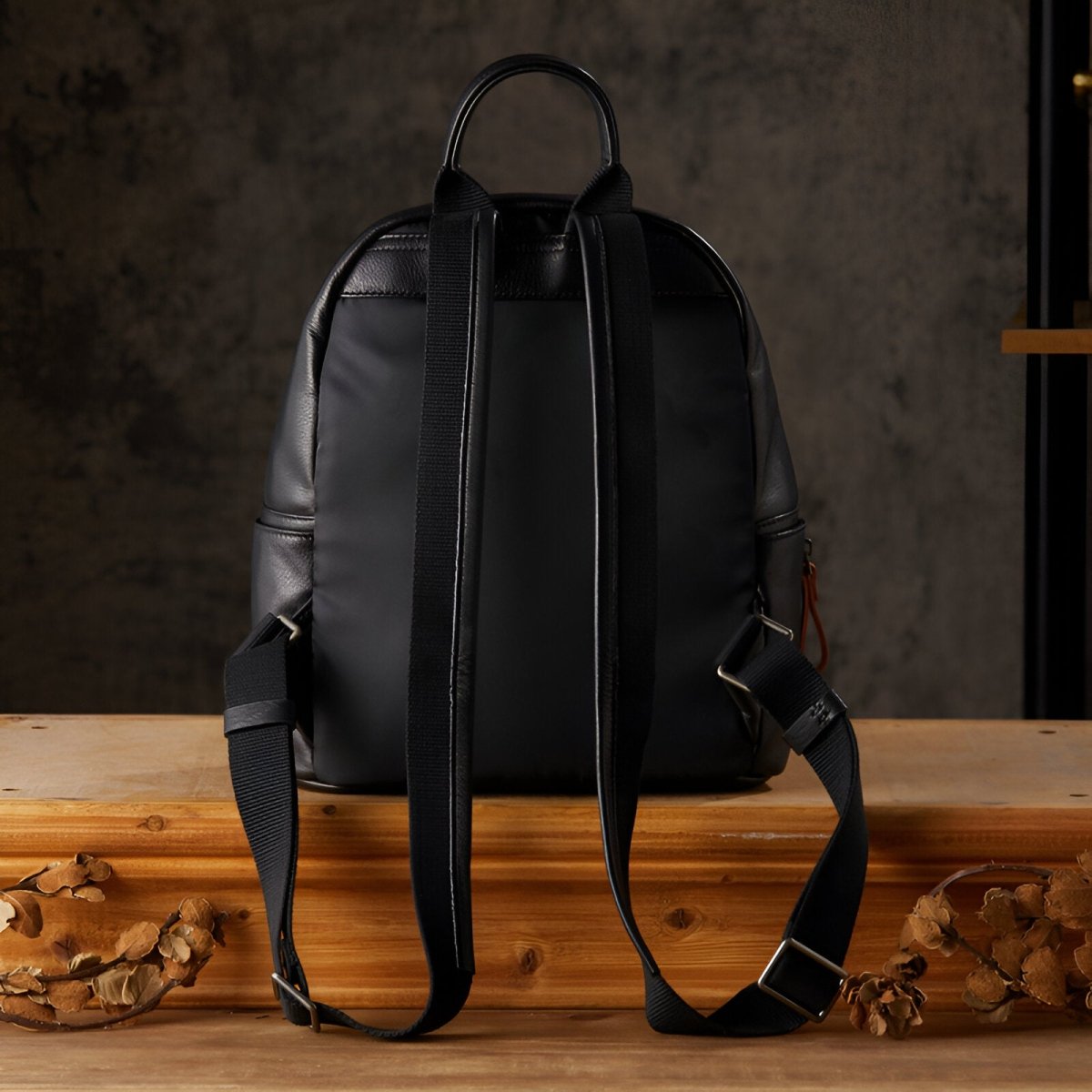 Sac à dos cuir, compact et tendance, modèle Jourdain - Sac à dos -